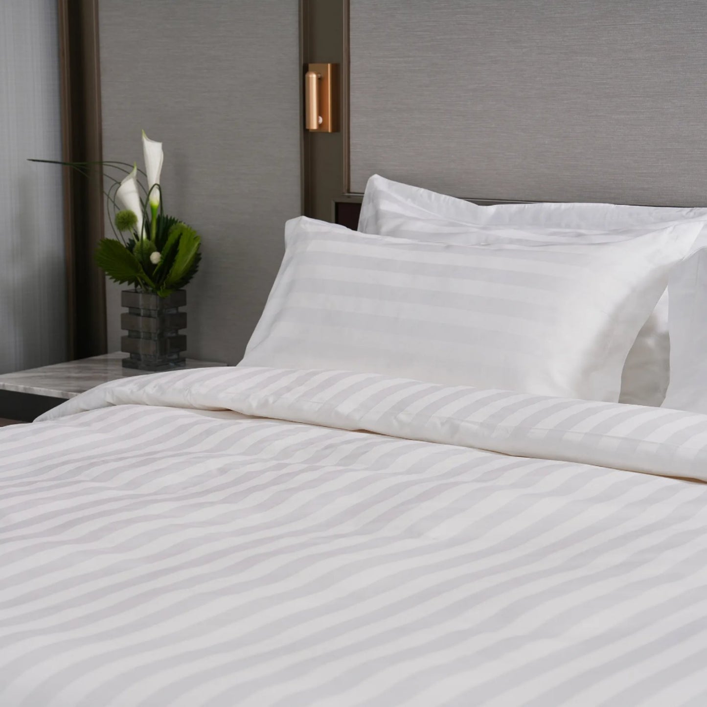 100% EGYPTIAN COTTON 4IN1 HOTEL BEDSHEET SET - 1CM SATEEN STRIPES
