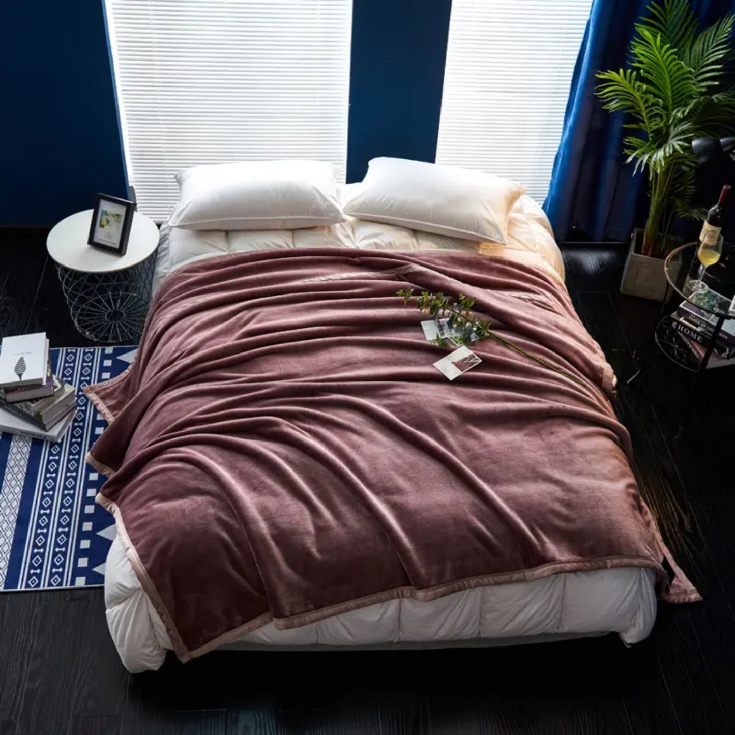 Modern Plaid Fleece Weighted Blanket