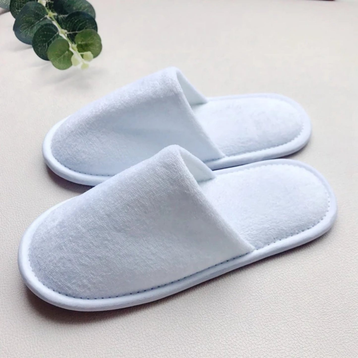10-Pairs Hotel Slippers /Spa Slippers – Soft Coral Fleece + Terry Cotton